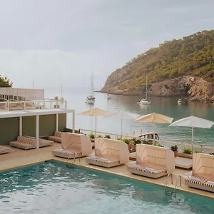 Mondrian Ibiza 5*, Cala Llonga (Ibiza) España